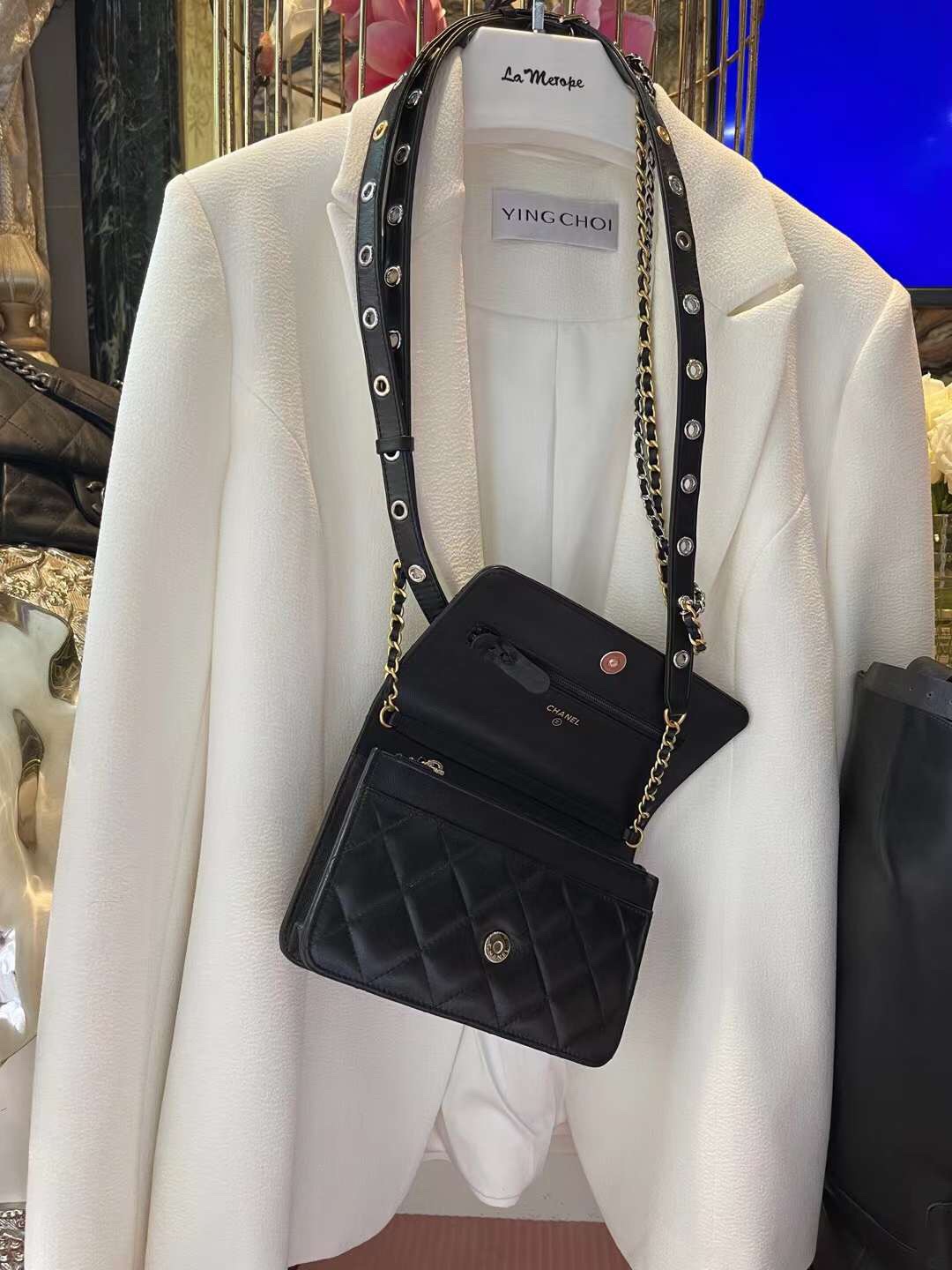 【P1280】香奈儿包包价格 Chanel新款Woc款腰包斜挎包胸包 黑色