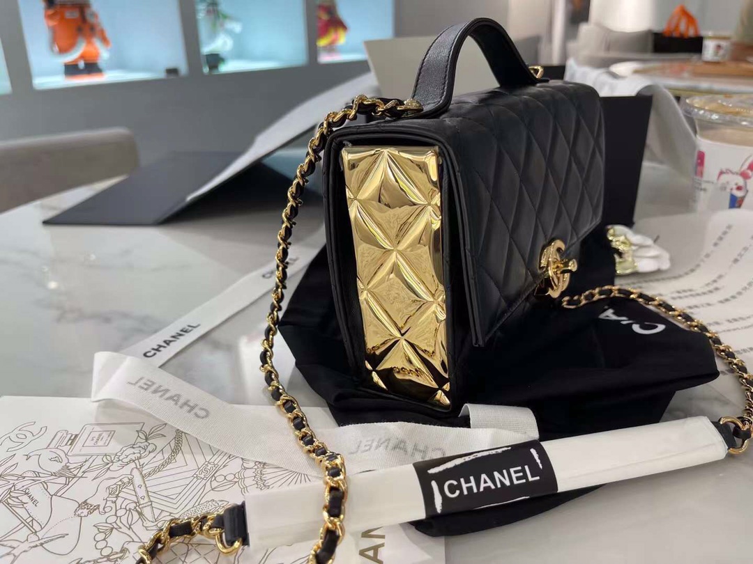 【P1580】Chanel包包官网 香奈儿新款黑色进口羊皮盒子包链条手提包