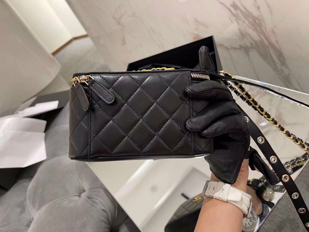 【P1280】Chanel包包官网 香奈儿2022春夏新品单肩斜挎化妆包17CM