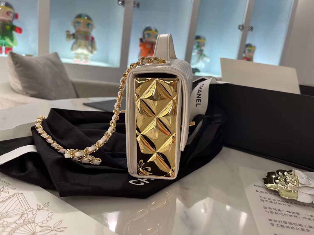 【P1580】香奈儿包包价格 Chanel2021新款菱格纹羊皮手提盒子包 白色