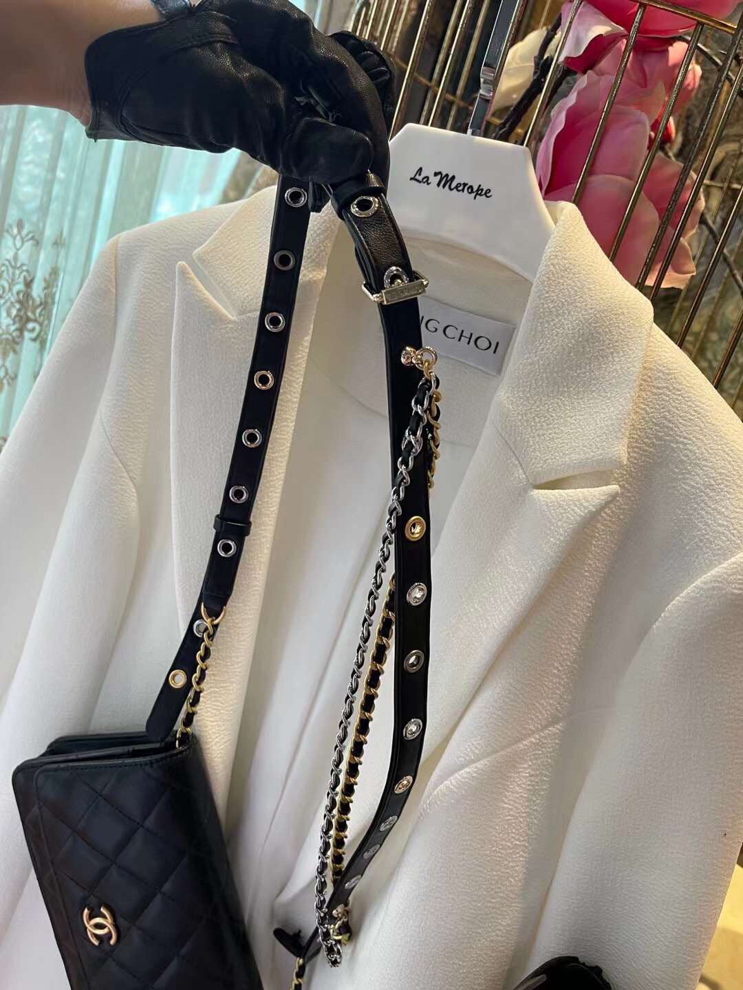 【P1280】香奈儿包包价格 Chanel新款Woc款腰包斜挎包胸包 黑色