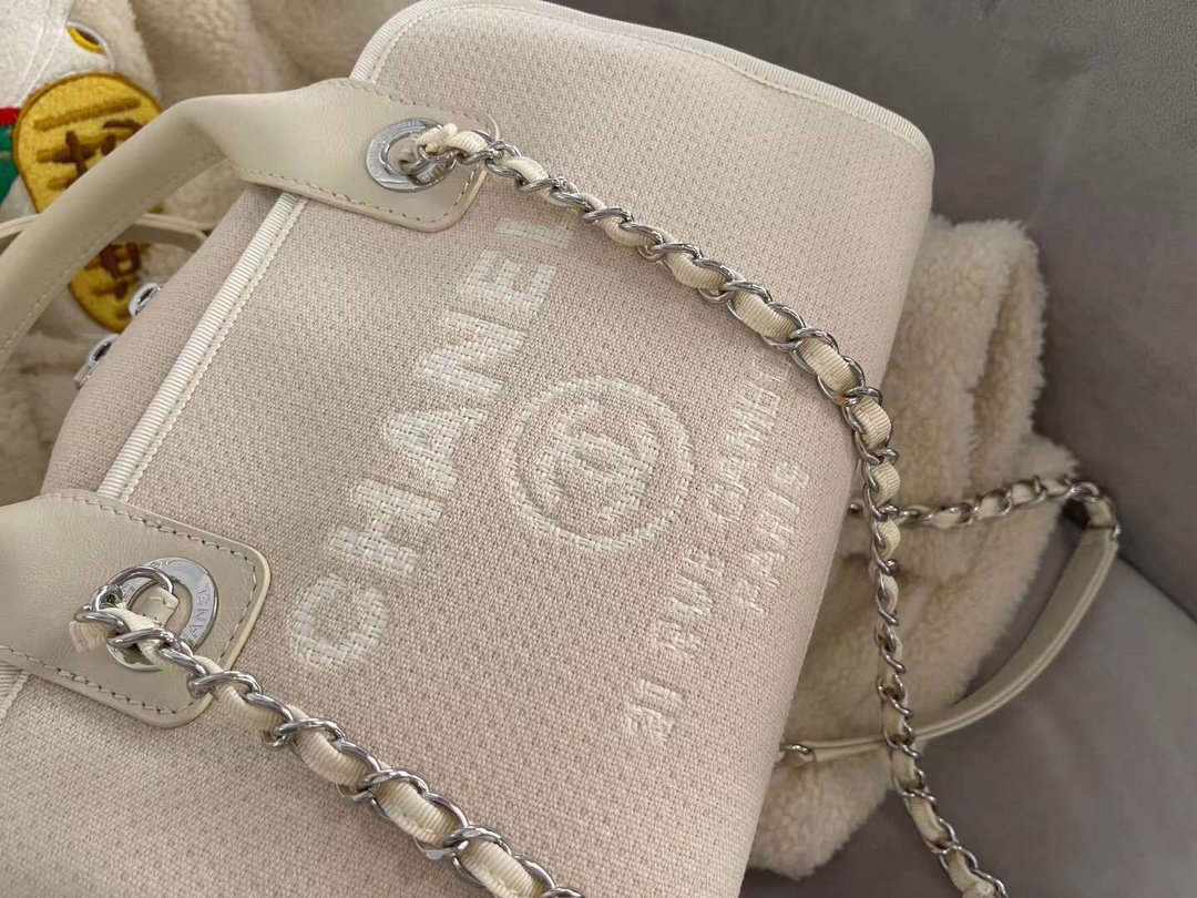 【P1200】Chanel女包批发 香奈儿2022早春新款手提购物包保龄球包 小号