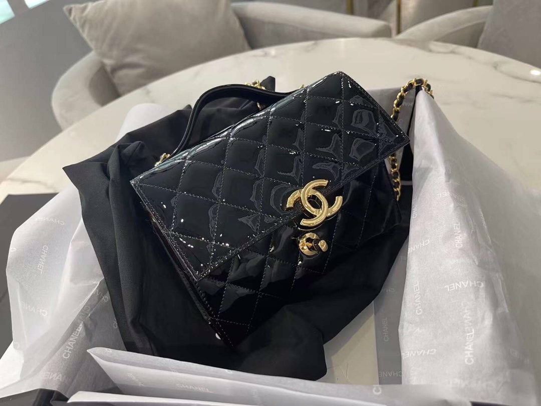 【P1580】香奈儿2021新款女包 Chanel镜面亮面漆皮盒子包手提斜挎包 黑色
