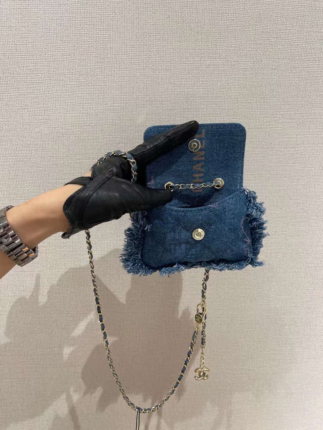 【P720】Chanel包包价格 香奈儿蓝色牛仔布涂鸦链条单肩斜挎包