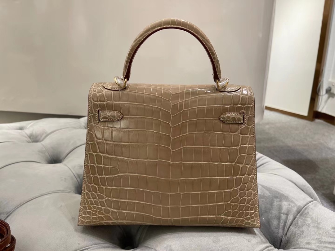 爱马仕凯利包货源 Hermes风衣灰尼罗鳄鱼皮手提女包Kelly25CM