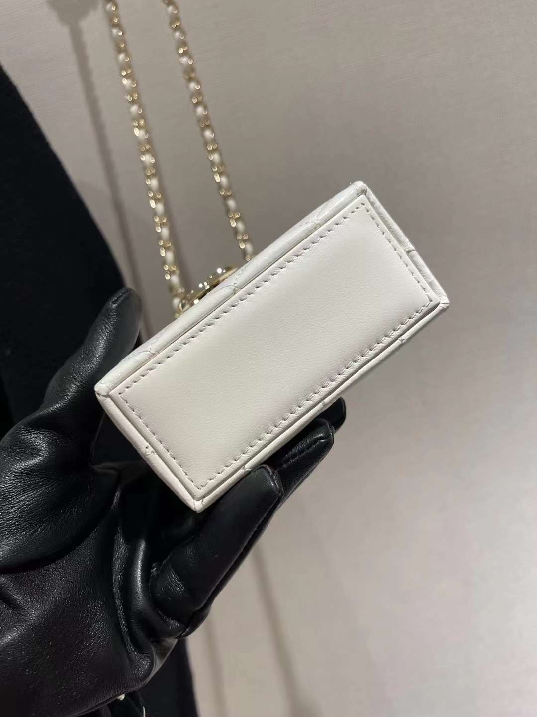 【P1580】香奈儿2022新款女包 Chanel白色菱格大号盒子包化妆包