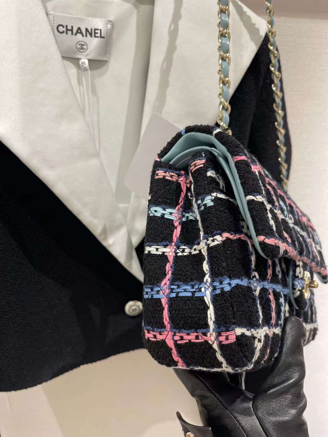 【P1280】香奈儿特别定制包包 Chanel黑色拼彩色编织款CF25CM单肩包
