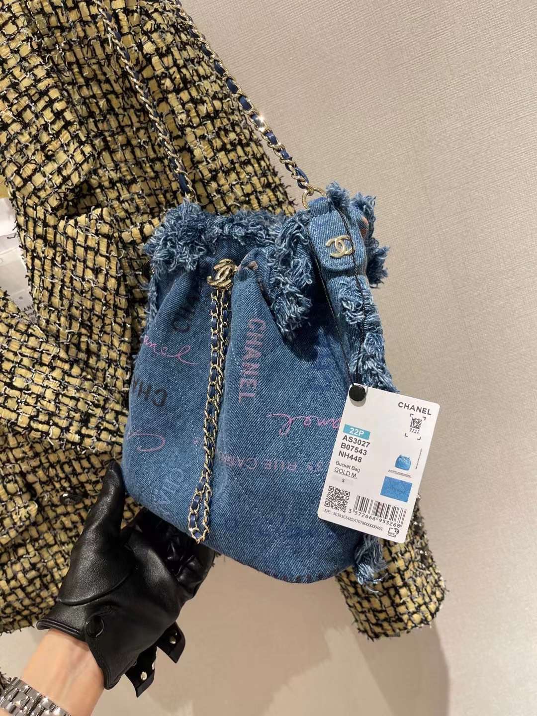 【P1170】Chanel香奈儿2022年新款字母涂鸦牛仔水桶包大号 蓝色