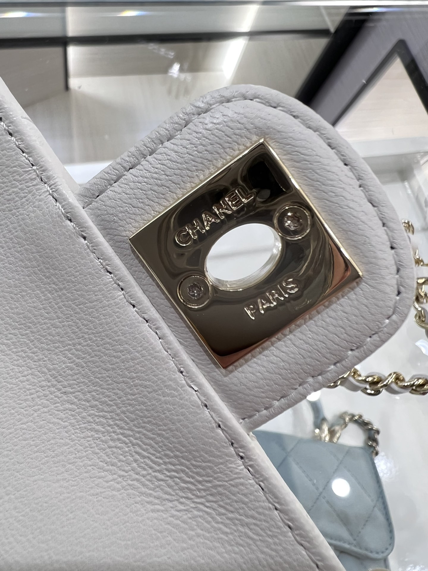 【P1200】Chanel女包批发 香奈儿2022春夏新款链条斜挎爱心包 白色