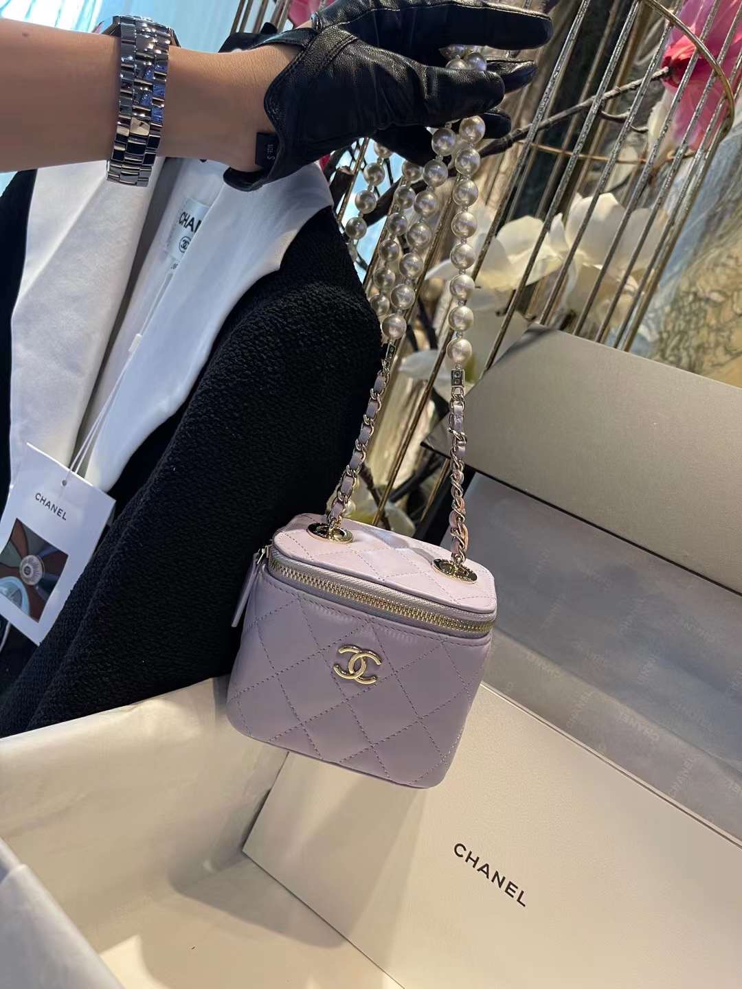【P1020】一件代发 Chanel香奈儿浅紫色菱格珍珠链条化妆小盒子包