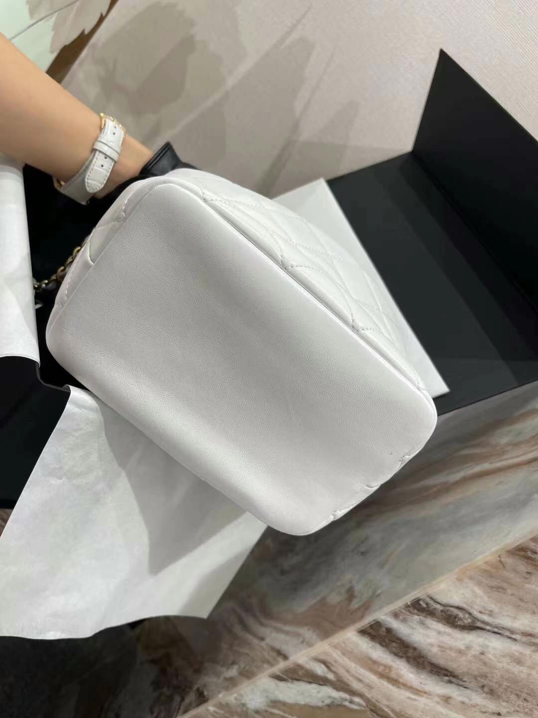 【P1880】Chanel包包官网 香奈儿白色羊皮菱格纹字母链条手提包肩背包