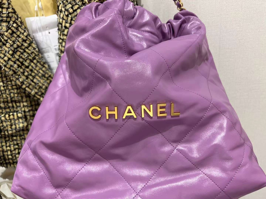 【￥2220/2700】香奈儿22年新款包包 Chanel 22 bag紫色亮皮单肩购物袋