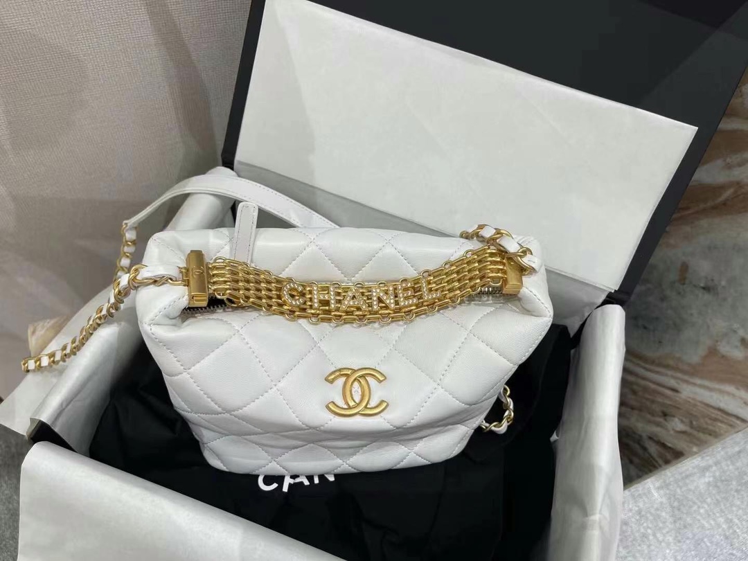 【P1880】Chanel包包官网 香奈儿白色羊皮菱格纹字母链条手提包肩背包