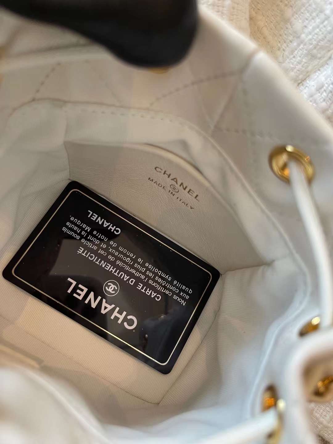 【P1580】Chanel独家款女包 香奈儿底部卡包设计迷你链条水桶包 白色