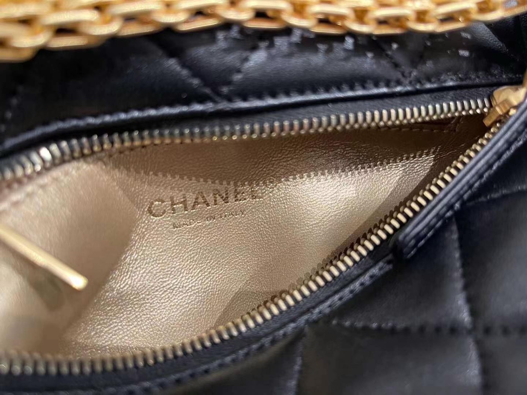 【P1880】香奈儿新款女包 Chanel菱格羊皮字母链条手提包斜挎包 黑色