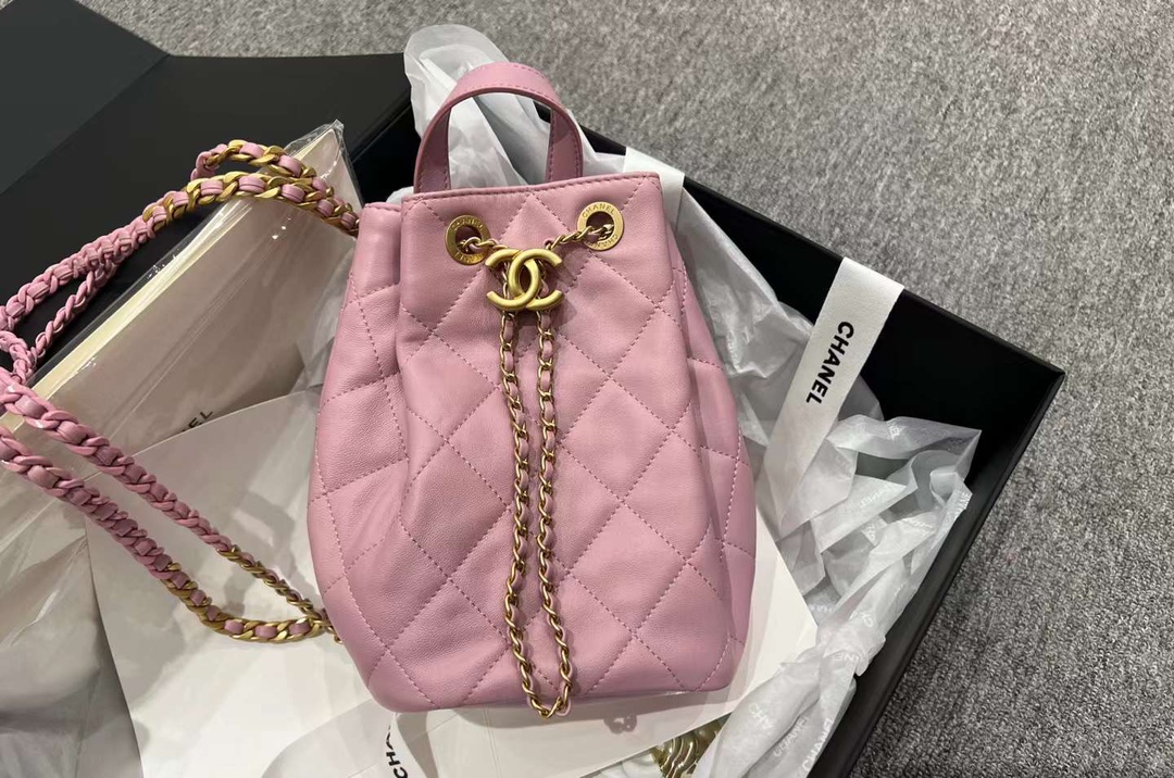 【P1580】Chanel包包批发 香奈儿22年新款羊皮抽绳水桶双肩包背包