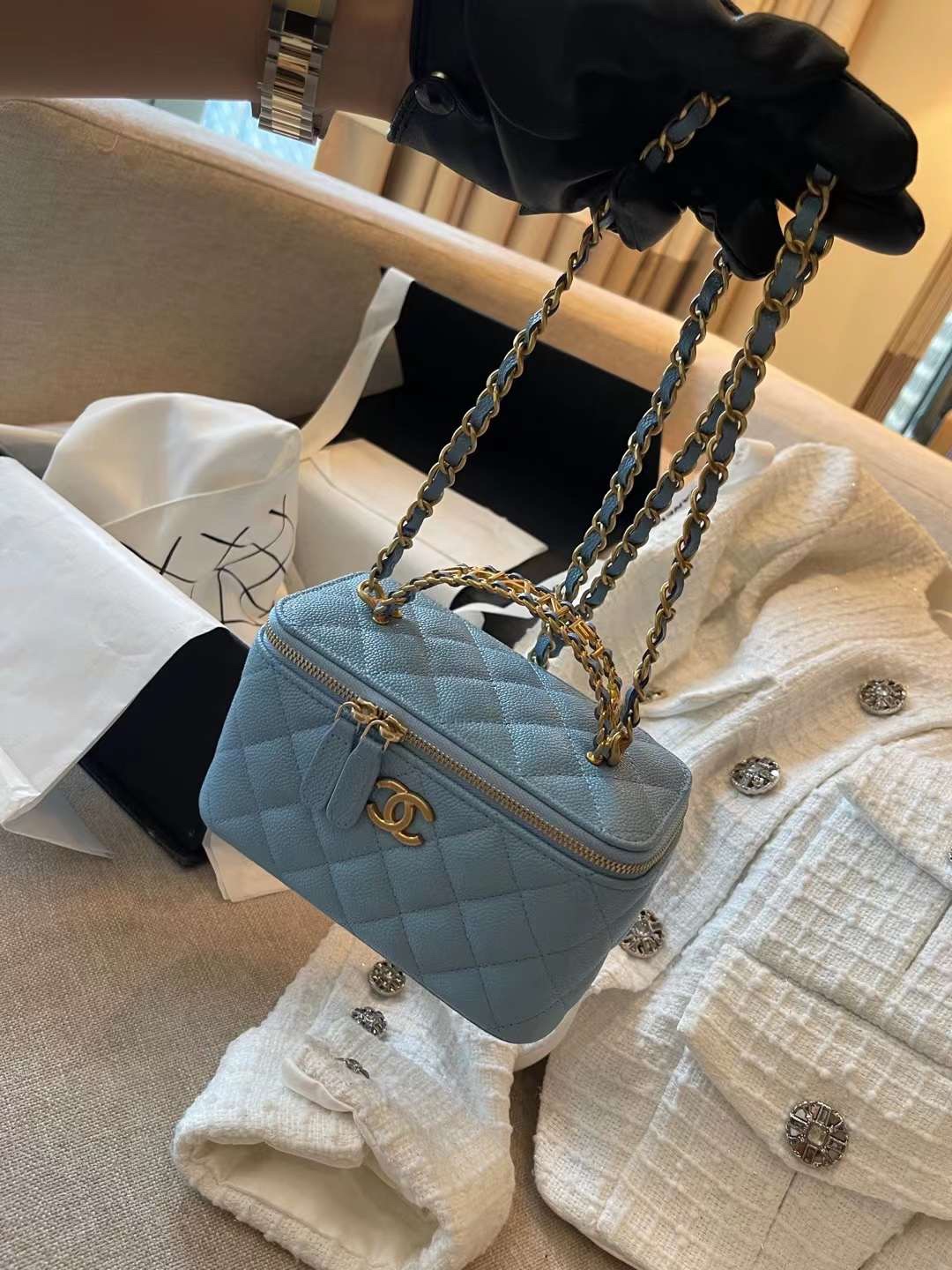 【P1280】香奈儿2022年新款包包 Chanel字母五金手柄盒子包化妆包 蓝色