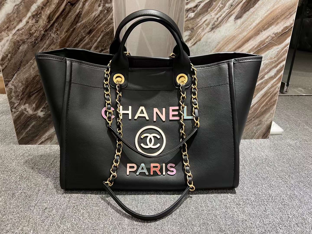 【P1880】Chanel包包价格  香奈儿22年新款彩色字母logo真皮沙滩包度假包