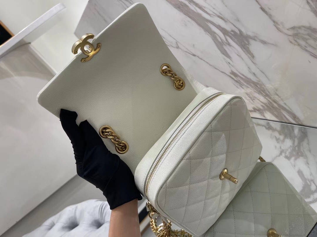 【P1580】香奈儿包包价格 Chanel22年新款菱格球纹皮链条双肩包背包 白色