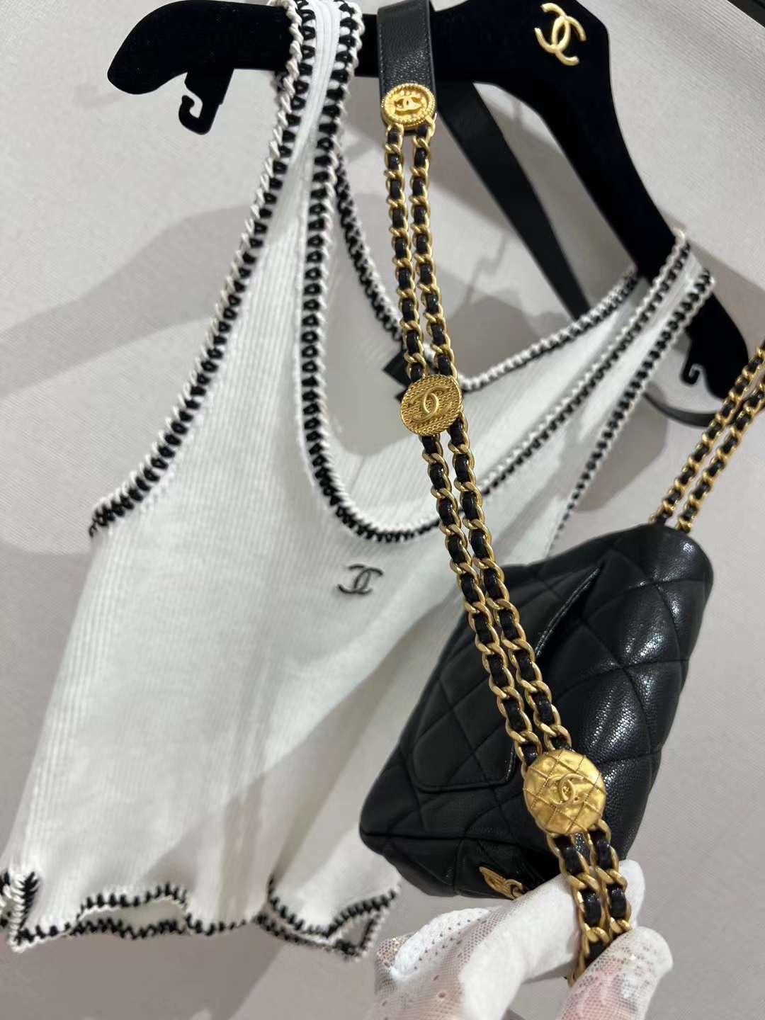 【P1580】Chanel22年新款女包 香奈儿黑色金币链条包迷你方胖子17CM