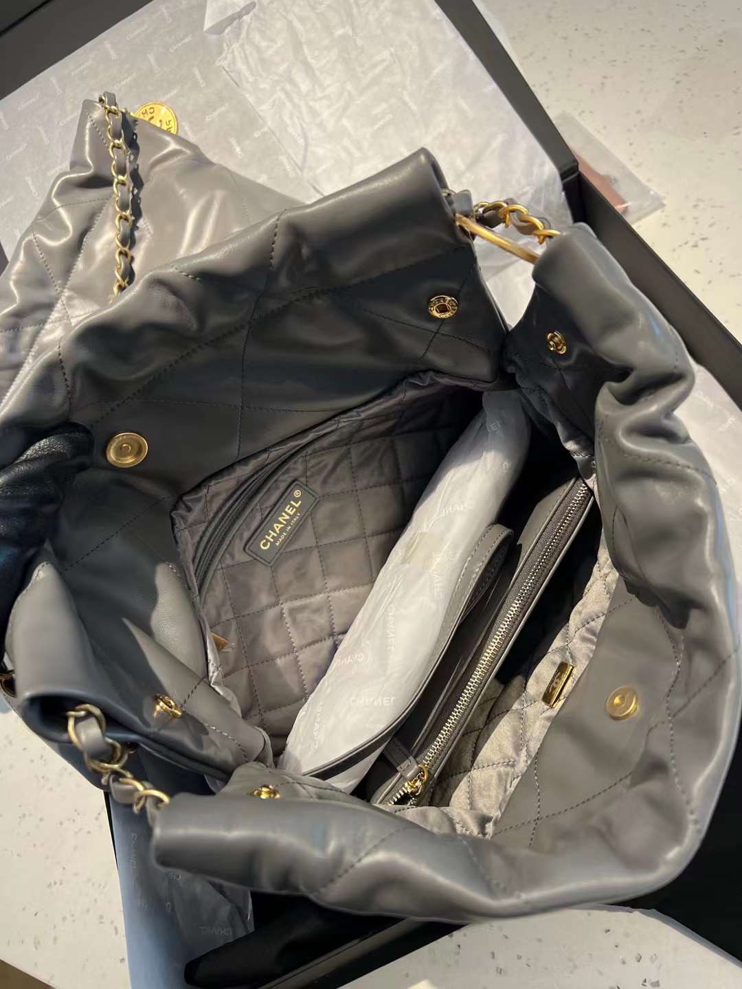【P2220】Chanel 22 Bag 香奈儿2022新款包包灰色慵懒风菱格链条单肩包