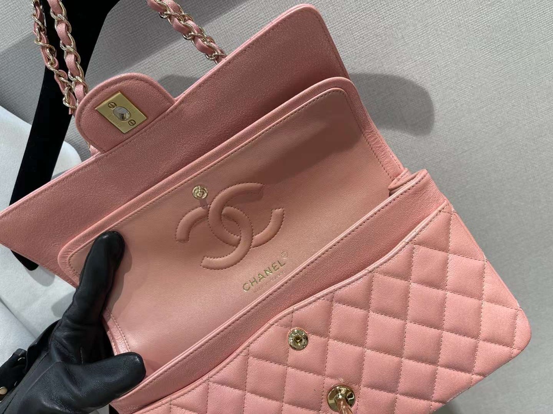 【P2700】Chanel女包货源 香奈儿珠光粉原单鱼子酱皮CF25CM链条单肩包