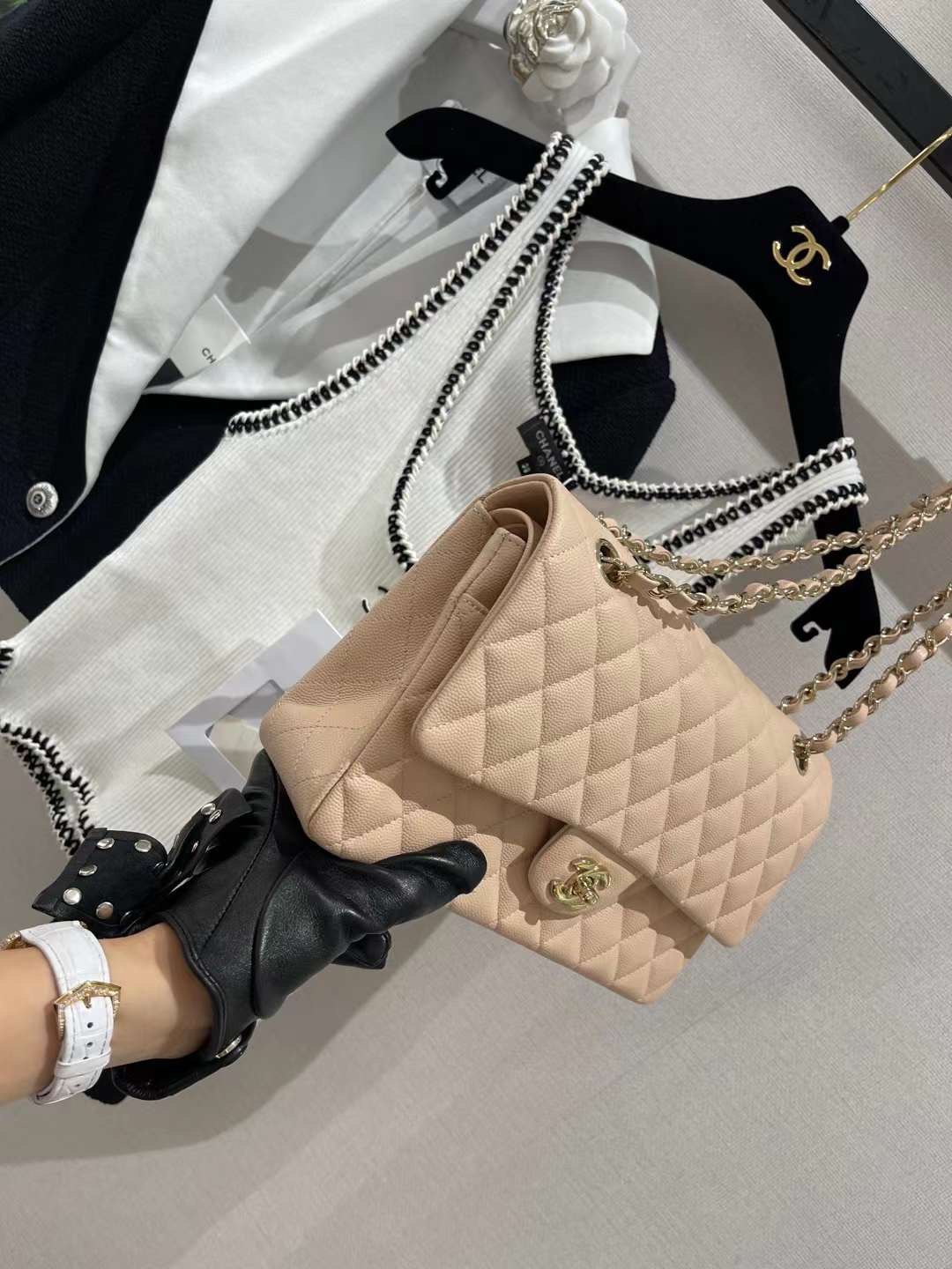 【P2700】Chanel包包官网 香奈儿新色奶茶色原厂皮CF25CM菱格链条包