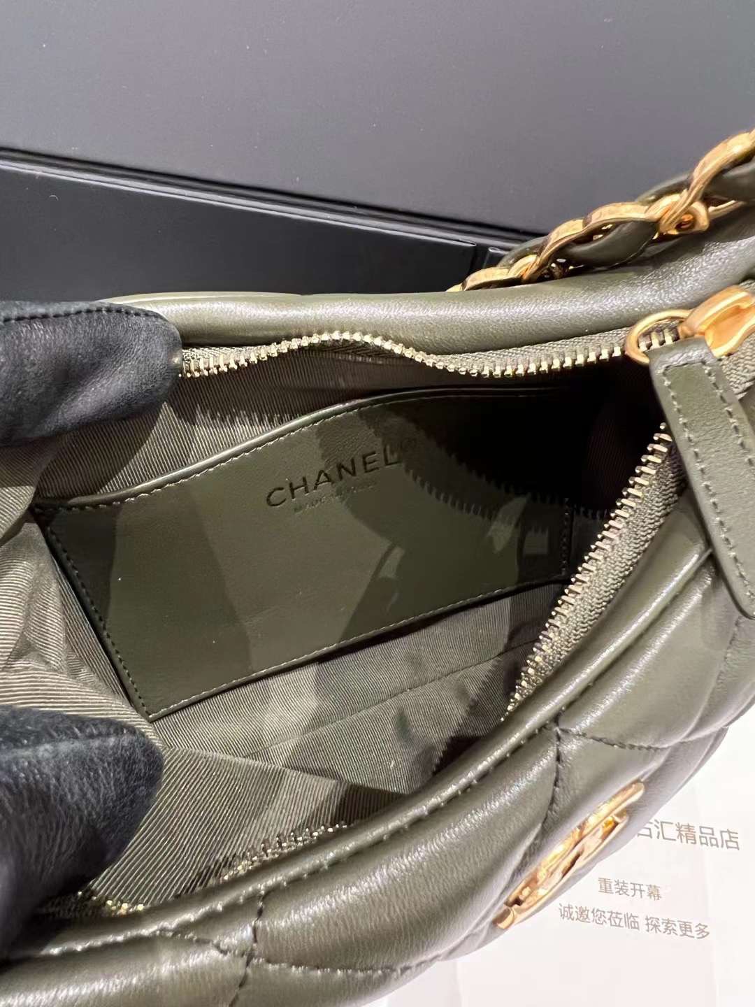 【P1580】Chanel 22k 新款hobo 香奈儿橄榄绿色羊皮休闲字母Logo链条腋下包