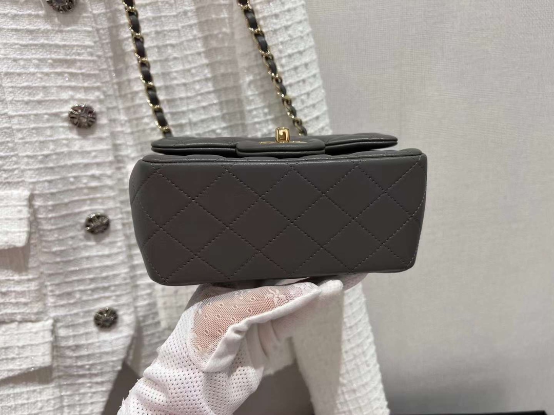 【P1580】Chanel2022新款方胖子 香奈儿水泥灰进口羊皮CF17CM斜挎包