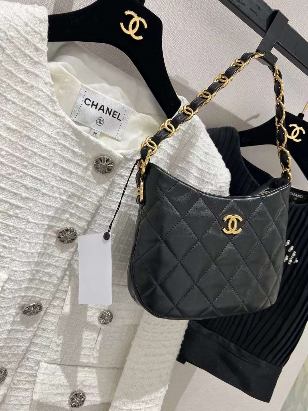 【P1580】广州包包批发 Chanel香奈儿22k 新款hobo休闲腋下包单肩包 黑色