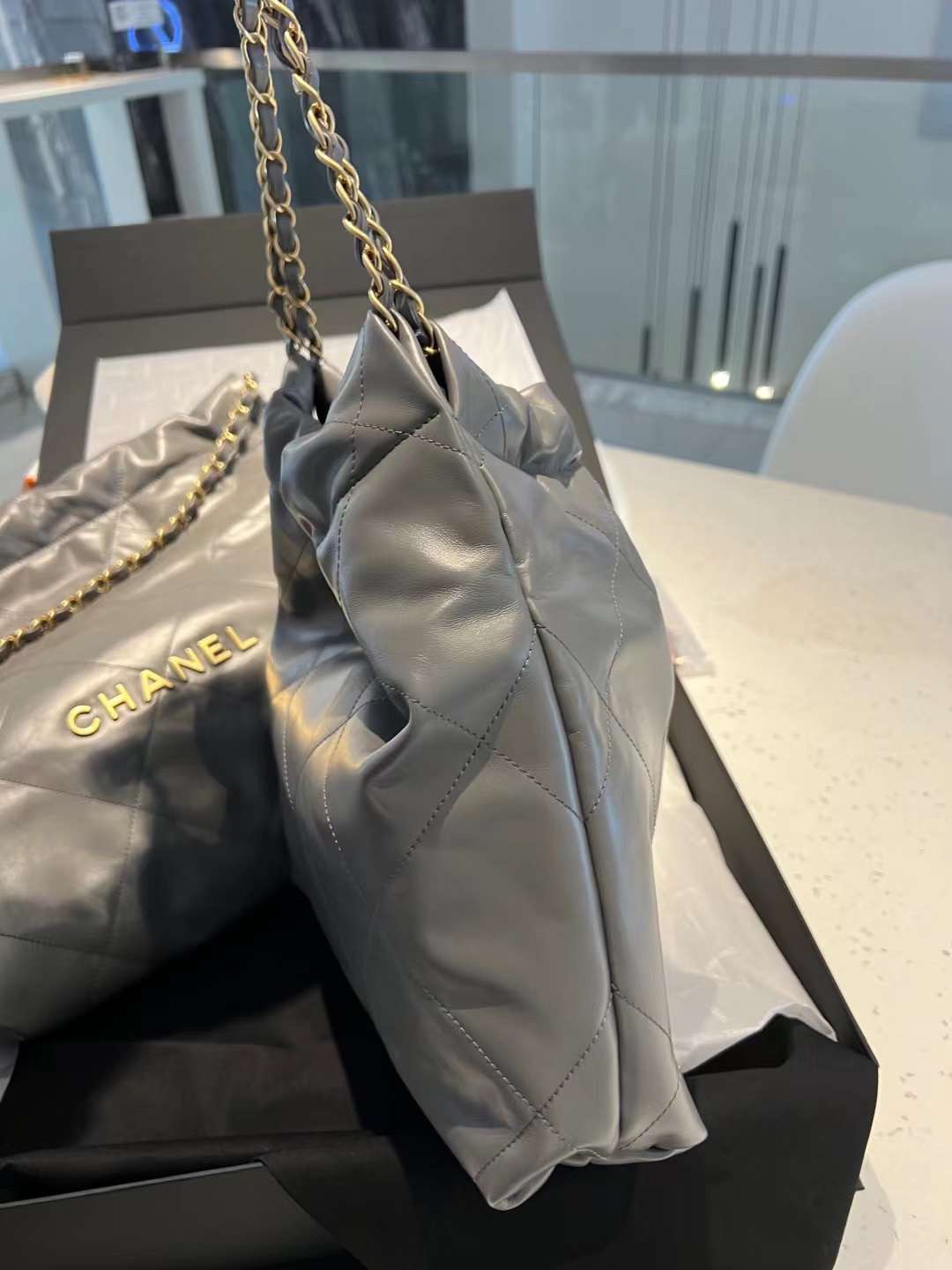 【P2220】Chanel 22 Bag 香奈儿2022新款包包灰色慵懒风菱格链条单肩包