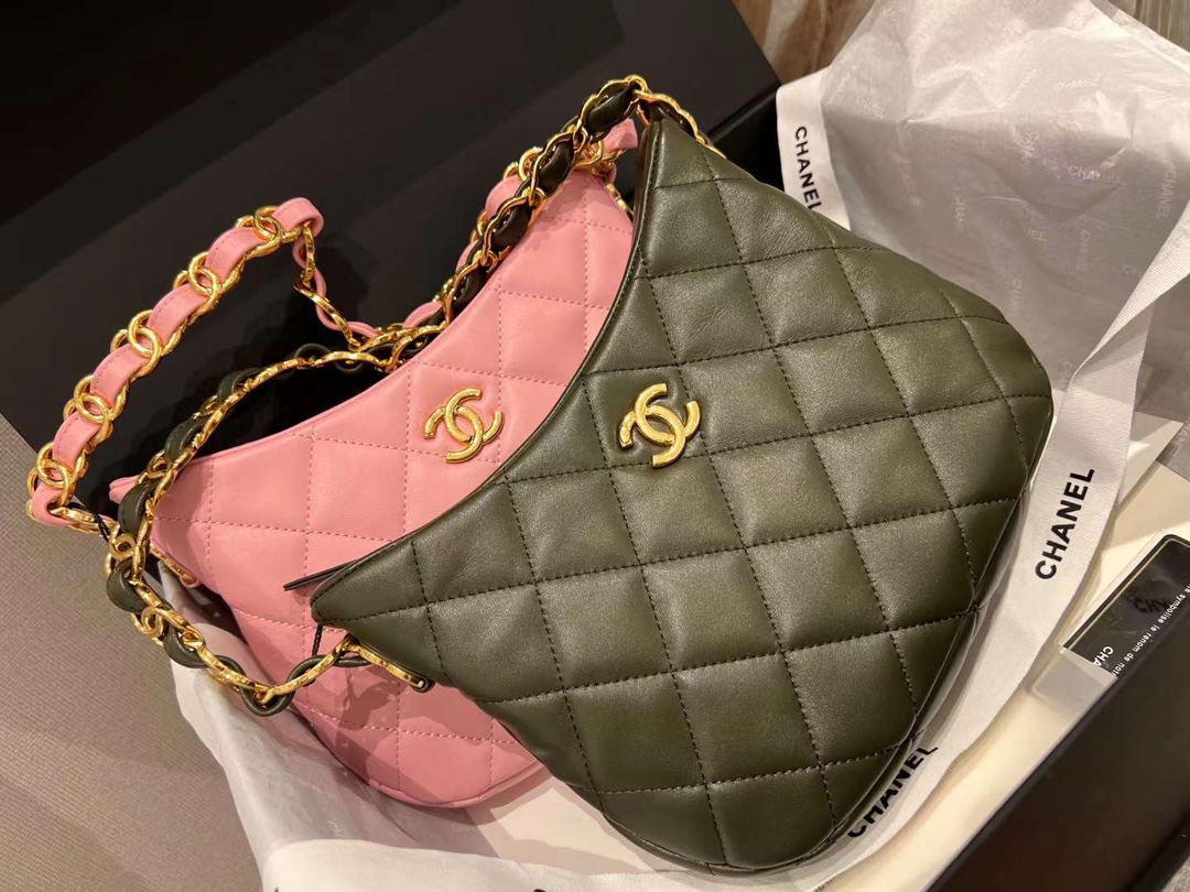【P1580】Chanel 22k 新款hobo 香奈儿橄榄绿色羊皮休闲字母Logo链条腋下包