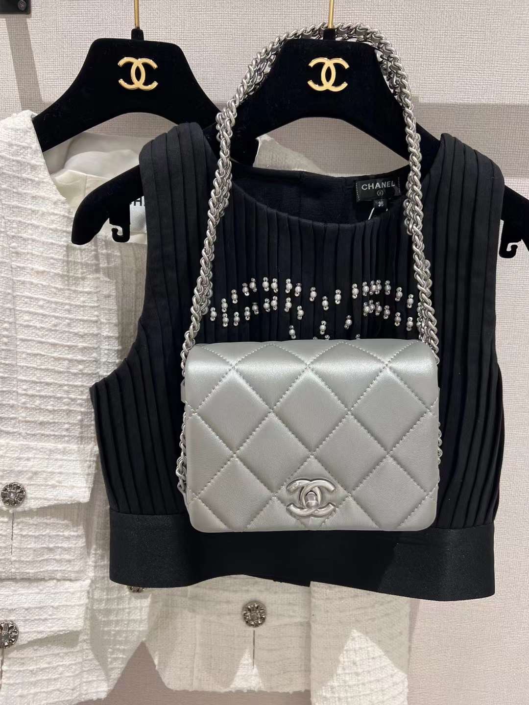 【P1880】Chanel女包价格 香奈儿2022秋冬新款羊皮链条腋下包单肩包 银色