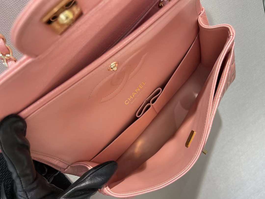 【P2700】Chanel女包货源 香奈儿珠光粉原单鱼子酱皮CF25CM链条单肩包