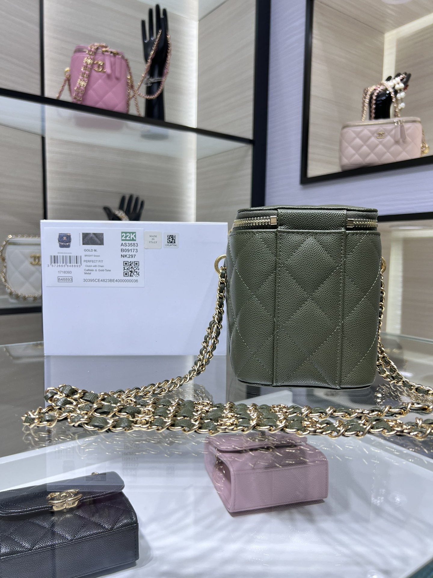 【P1430】香奈儿包包批发 Chanel绿色进口鱼子酱皮双链盒子包方形化妆包