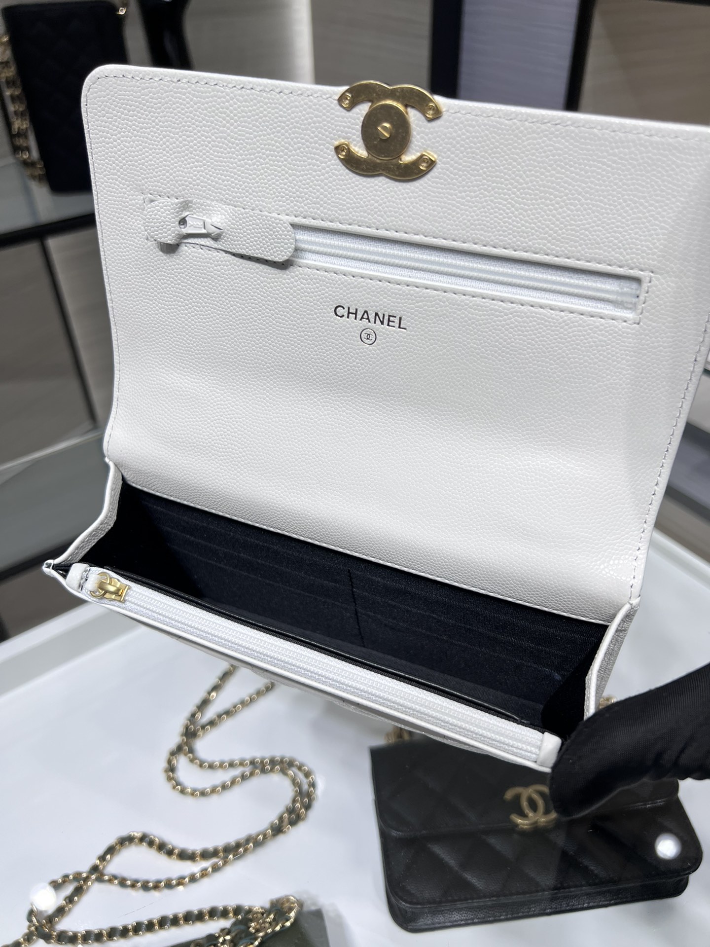 【P1280】Chanel女包批发 香奈儿白色鱼子酱皮22K双链Woc空姐包斜挎包