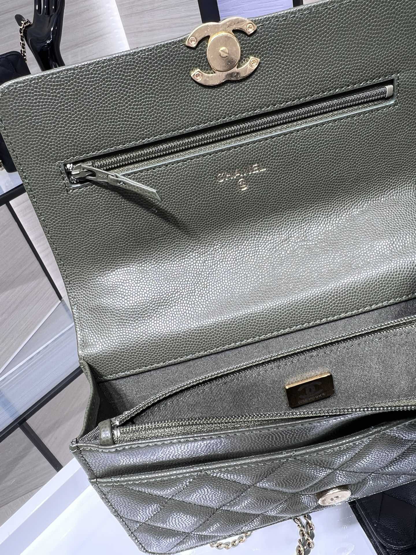 【P1280】广州白云皮具城 Chanel香奈儿22K双链手拎斜挎WOC空姐包 绿色