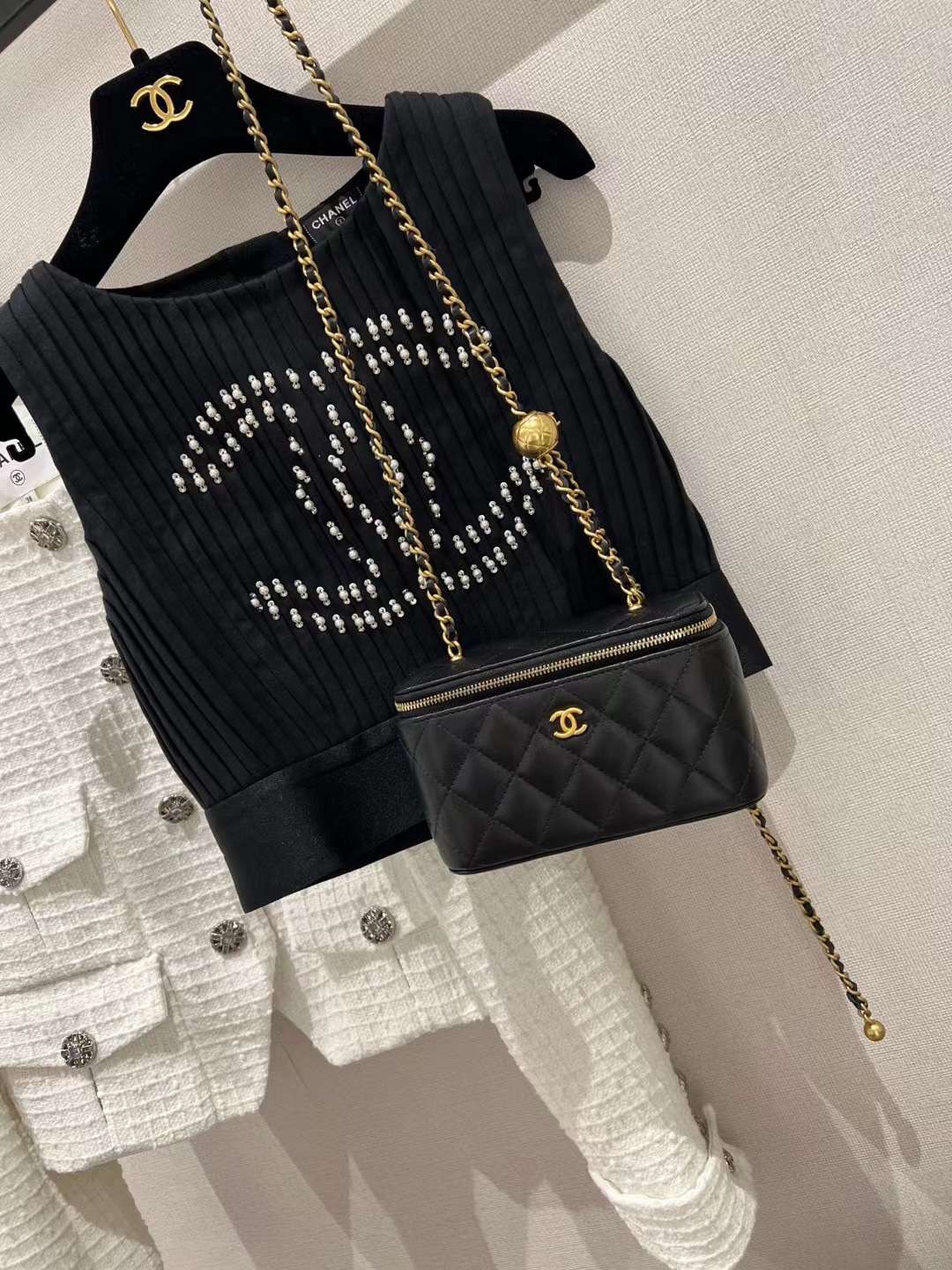 【P1170】Chanel女包价格 香奈儿2022新款升级版金球链条大号盒子包 黑色