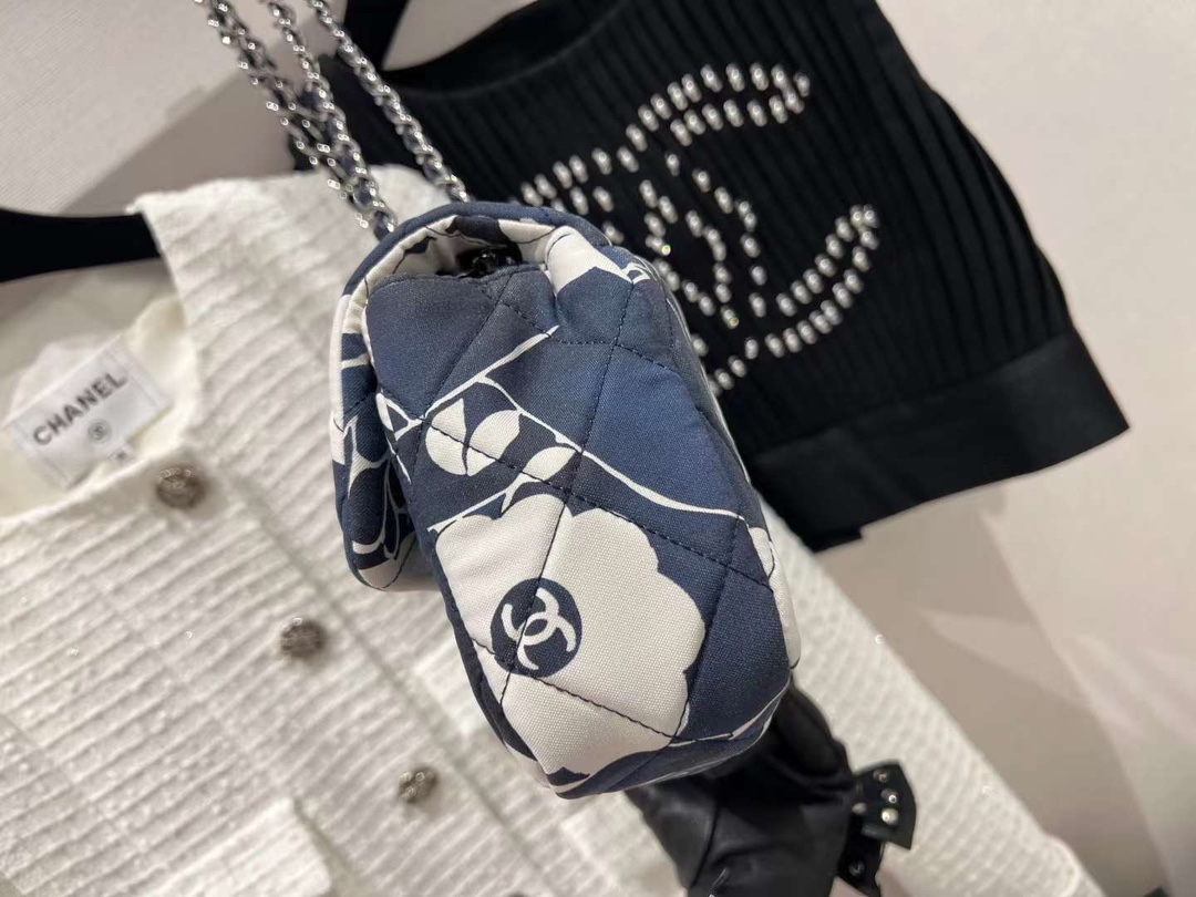 【P1170】Chanel包包官网 香奈儿22年秋冬新款海棉菱格链条单肩包CF25CM