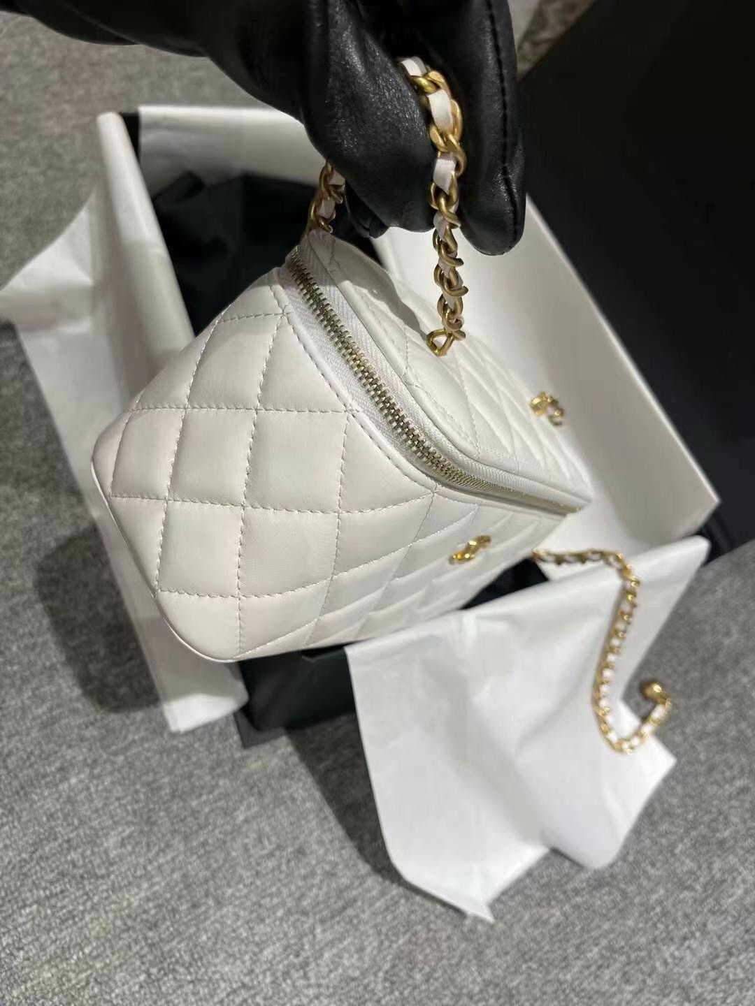 【P1170】香奈儿女包批发 Chanel2022新款羊皮核桃金球链条包大号盒子包17CM