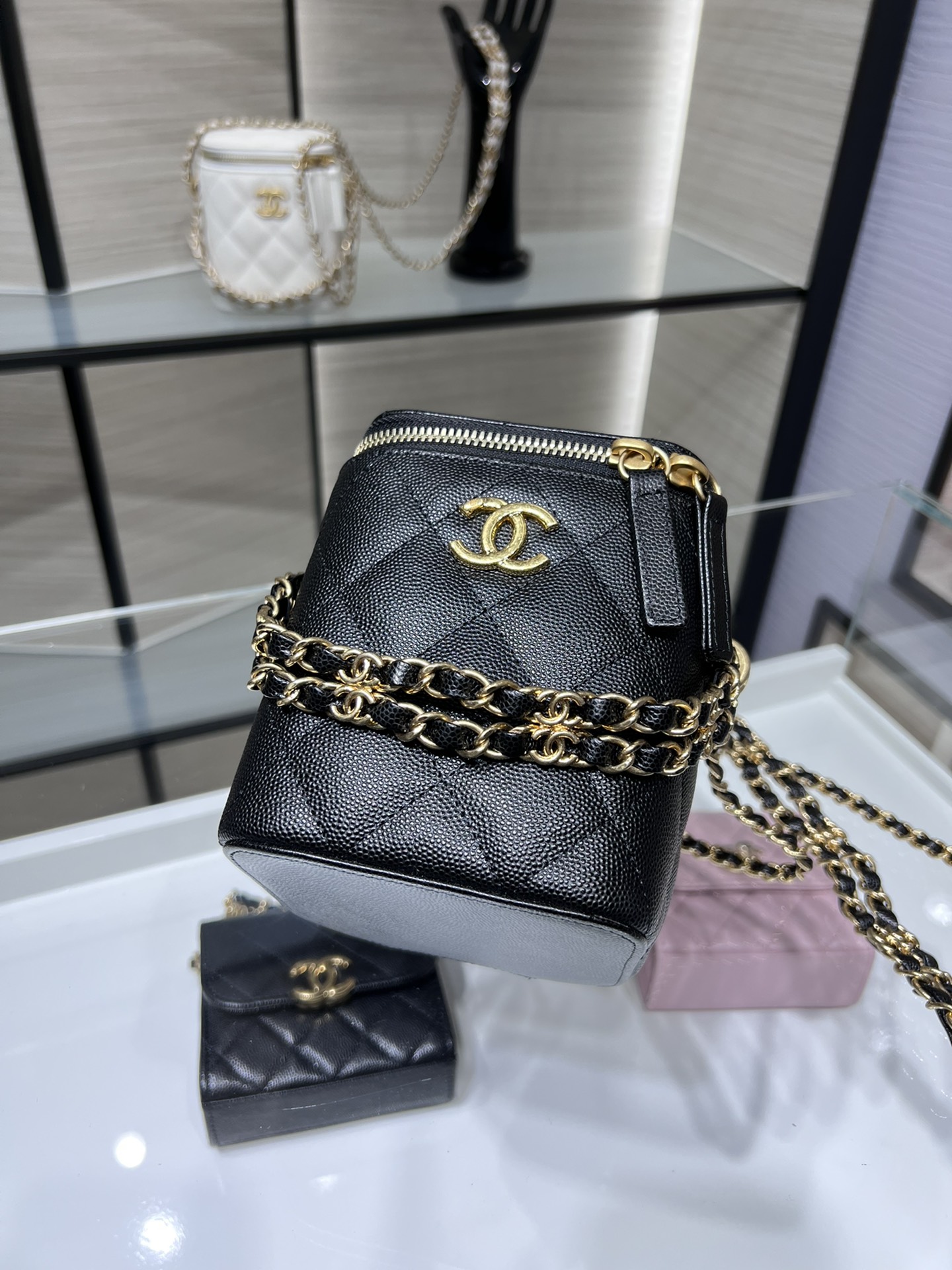 【P1430】Chanel女包价格 香奈儿黑色鱼子酱皮菱格双链方形盒子包斜挎包