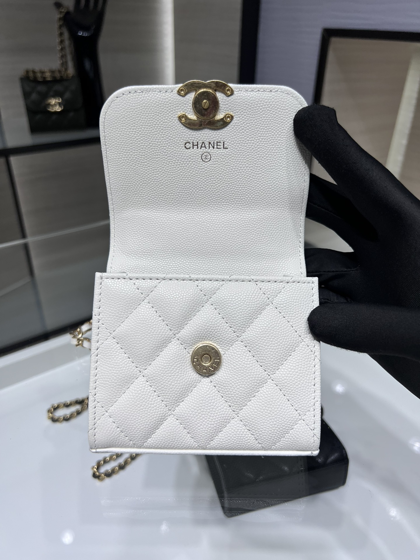 【P1170】Chanel包包价格 香奈儿白色鱼子酱皮22K双链零钱包卡包11CM