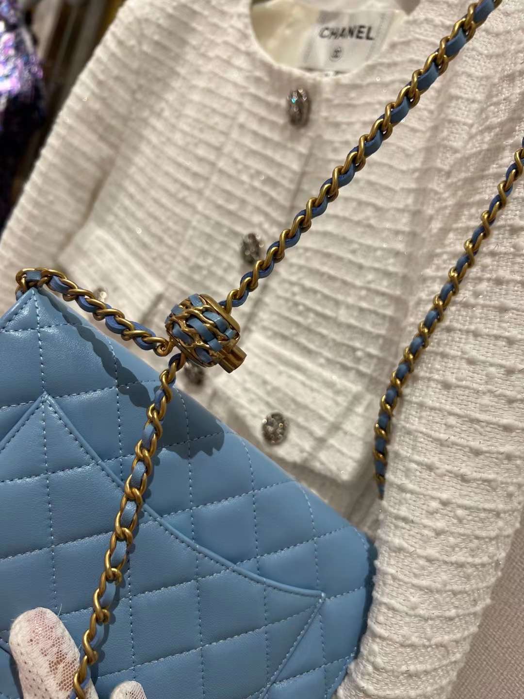 【P1020】厂家直销 Chanel香奈儿2022新款蓝色羊皮金球锁链条空姐包Woc斜挎包