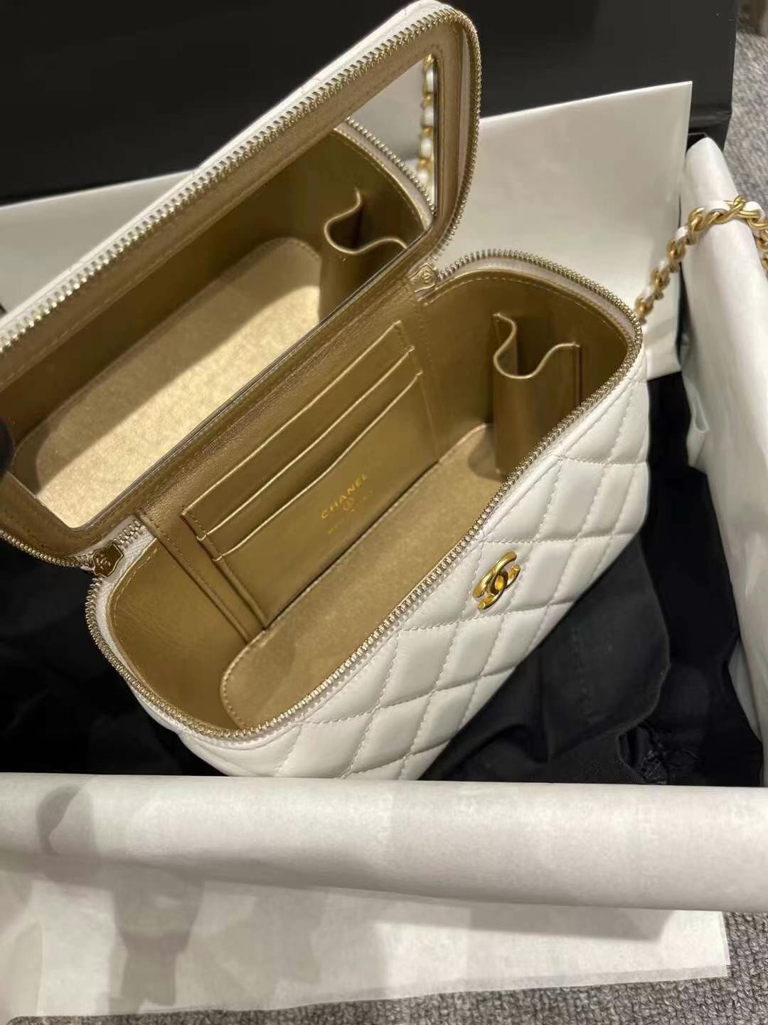 【P1170】香奈儿女包批发 Chanel2022新款羊皮核桃金球链条包大号盒子包17CM