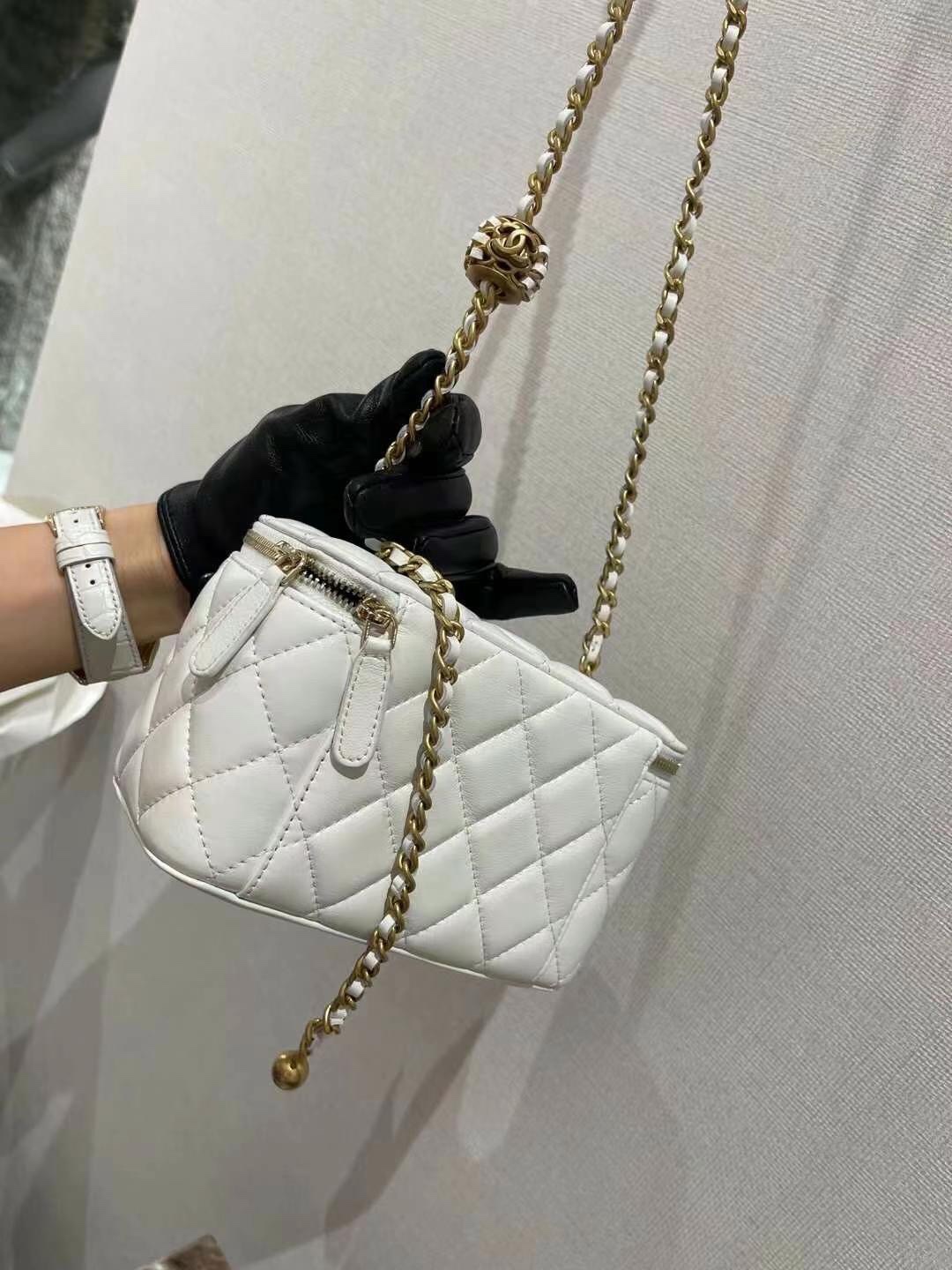 【P1170】香奈儿女包批发 Chanel2022新款羊皮核桃金球链条包大号盒子包17CM