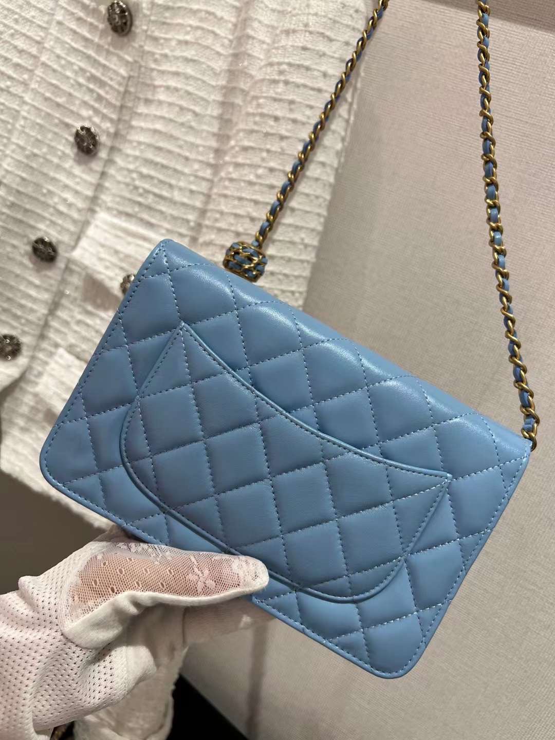 【P1020】厂家直销 Chanel香奈儿2022新款蓝色羊皮金球锁链条空姐包Woc斜挎包