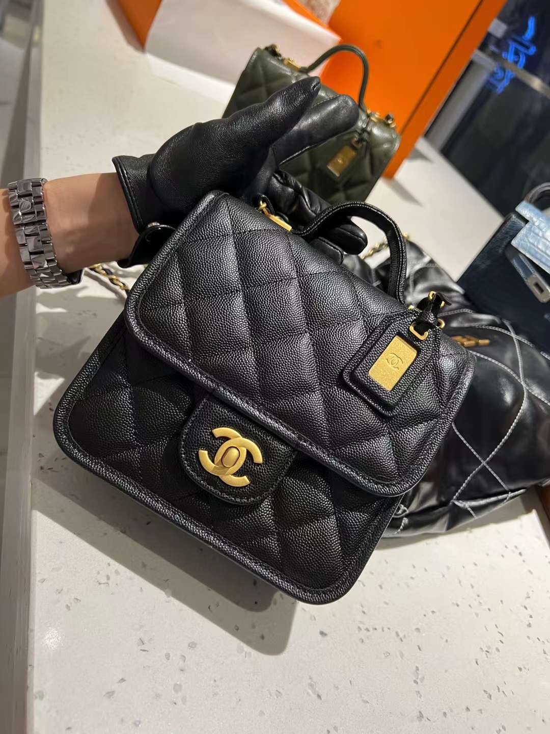 【P1470】厂家直销 Chanel香奈儿菱格小方包进口鱼子酱皮手提女包 黑色