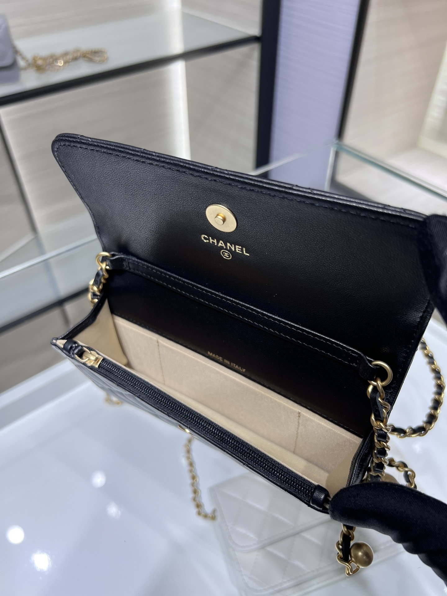 【P1170】Chanel包包官网 香奈儿2022新款黑色进口羊皮可调节链条手机包单肩包