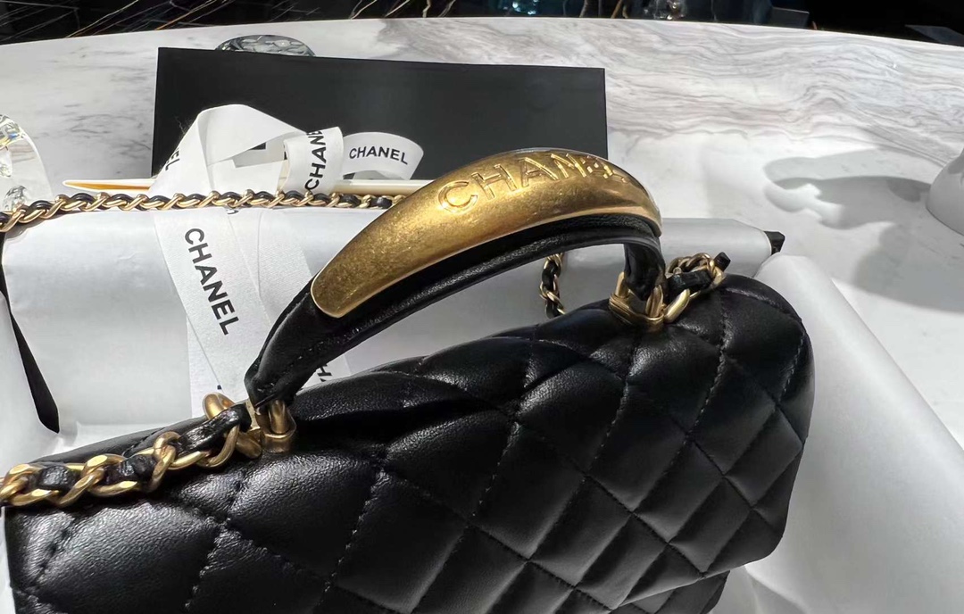 【P1880】Chanel Mini CF 香奈儿黑色进口羊皮金属手柄链条斜挎手提包 做旧五金