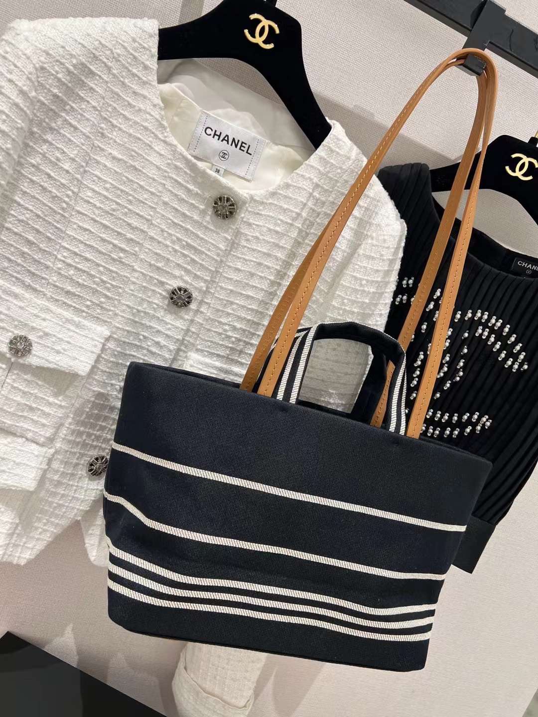 【P1280】CHANEL包包价格 香奈儿中古款条纹帆布手提单肩购物袋妈咪包